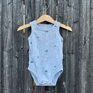 Carter’s Tropical Beach Sleeveless Summer Bodysuit in Gray - Size 9 Months